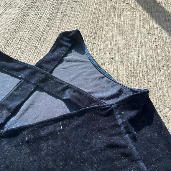 MONK&LOU cute dark blue velvet cropped high neck tank top - Picture 6 of 10